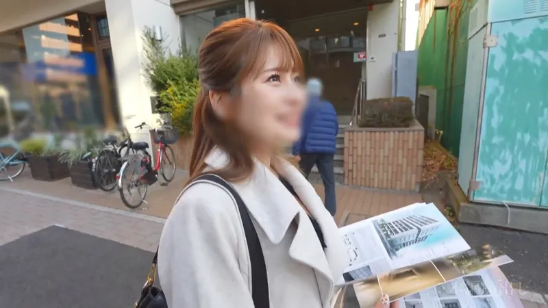 【mfcw052/優梨まいな】取引先で知り合ったアイドル級の人妻と妊娠確定の膣内射精