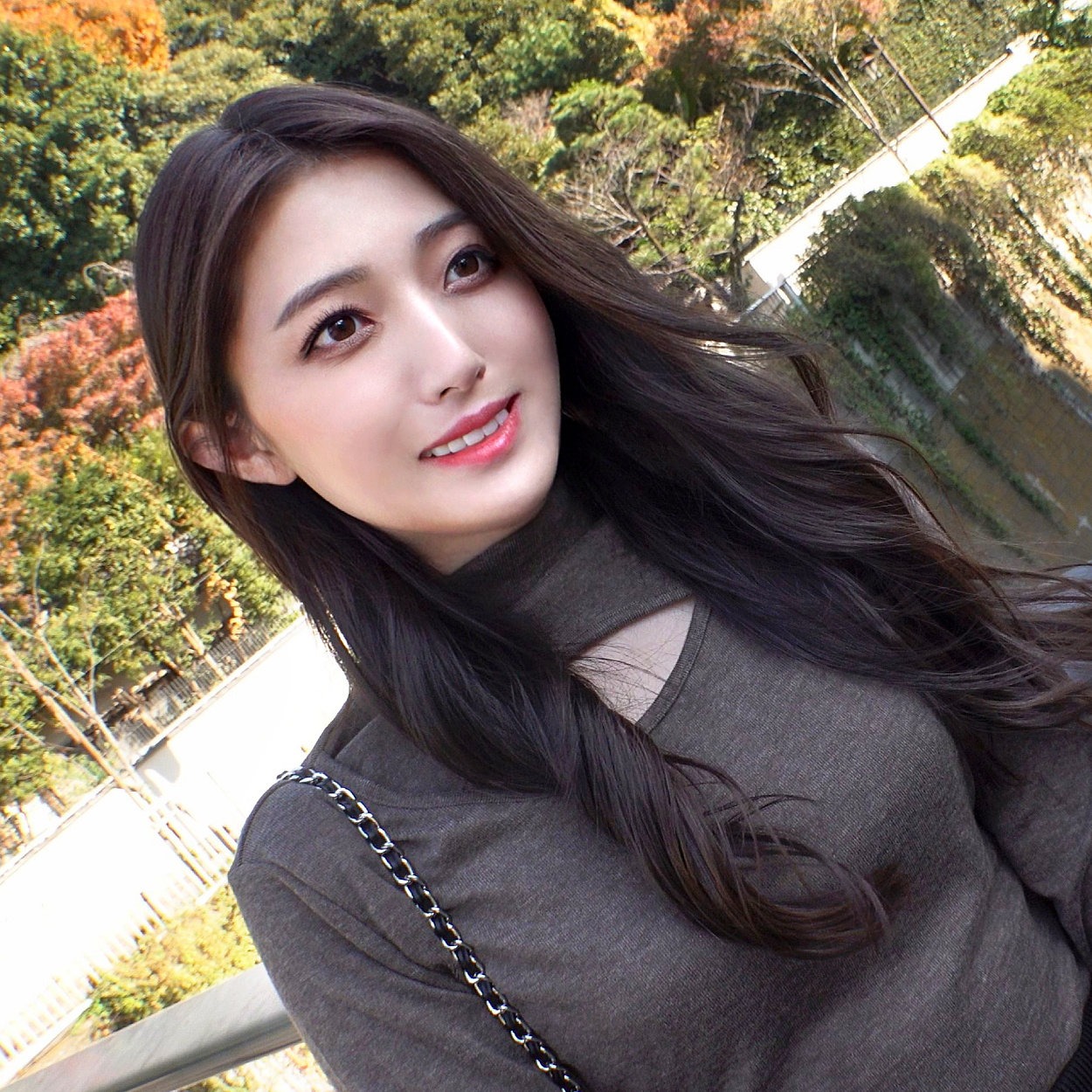【hmdnc928】みおさん34歳。20代はお天気お姉さんやタレント活動していた人妻と…